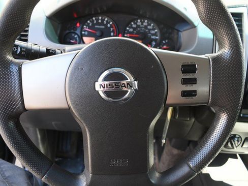 Used 2010 Nissan Xterra S image 30