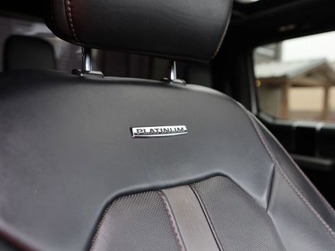 Used 2019 Ford F250 Platinum w/ Platinum Ultimate Package image 46