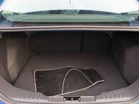 Used 2018 Ford Focus SE image 9