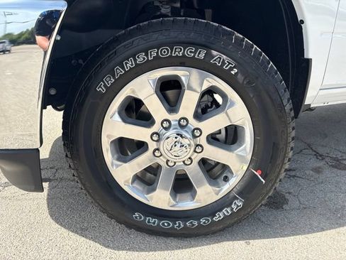 New 2026 RAM 3500 Laramie AWD/4WD image 10