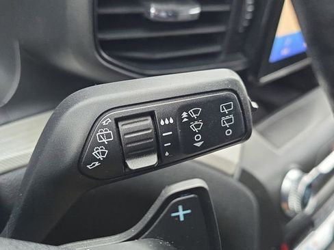 Used 2020 Ford Explorer XLT w/ Comfort Package image 18