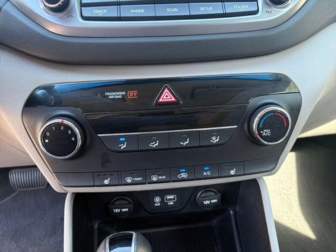 Used 2016 Hyundai Tucson Sport AWD/4WD image 17