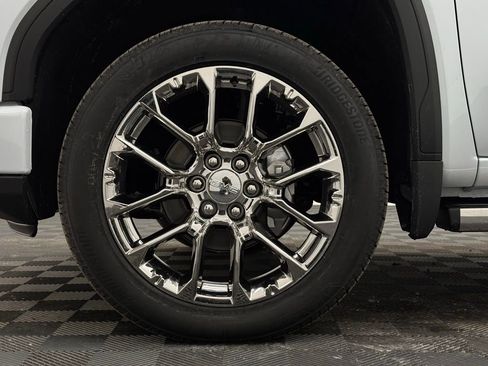 New 2026 GMC Sierra 1500 Denali w/ Denali Reserve Package image 16