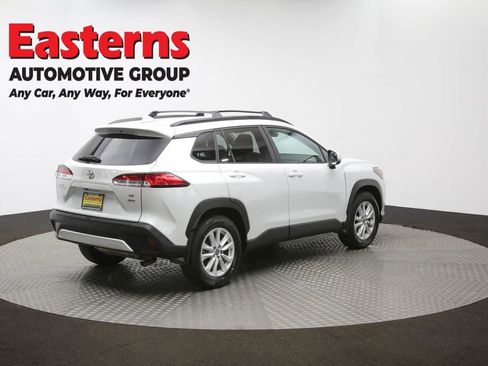 Used 2023 Toyota Corolla Cross LE image 41