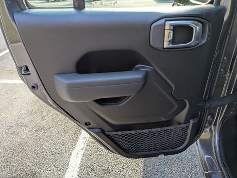 New 2026 Jeep Gladiator Sport image 26