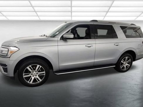 Used 2022 Ford Expedition Max Limited AWD/4WD image 3