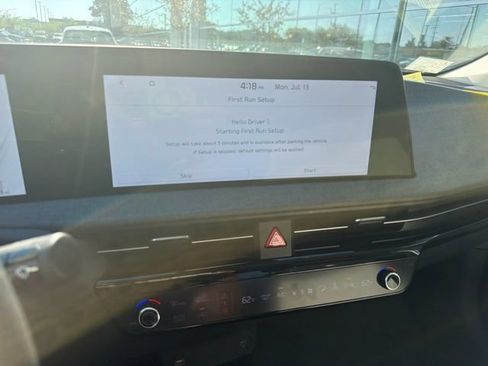 Used 2022 Kia EV6 Wind w/ Wind Technology Package AWD/4WD image 27