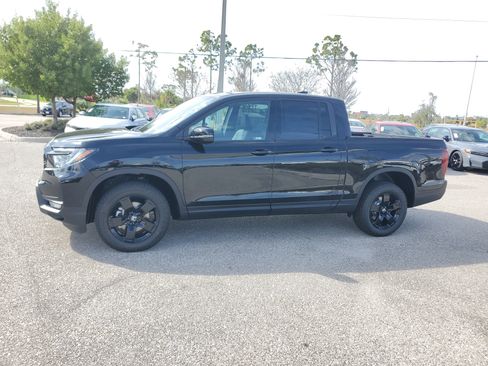 New 2026 Honda Ridgeline Black Edition image 3
