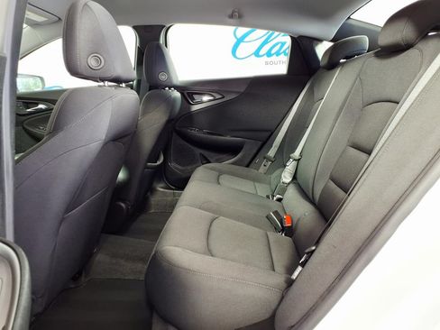Used 2024 Chevrolet Malibu LS w/ Driver Confidence Package FWD image 9