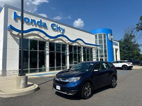 Certified 2017 Honda CR-V LX image 2