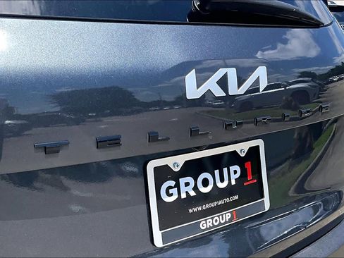 Used 2022 Kia Telluride SX w/ SX Prestige Package AWD/4WD image 30