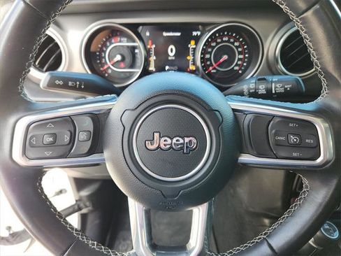 Certified 2022 Jeep Wrangler Unlimited Rubicon w/ LED Lighting Group image 29