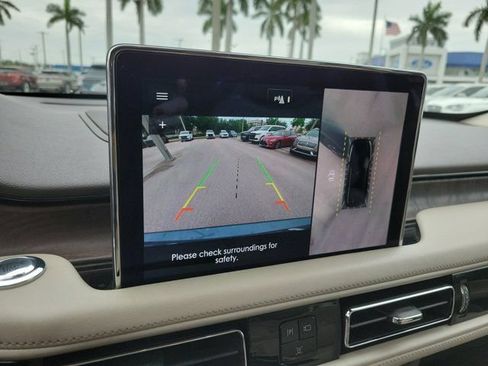 Certified 2020 Lincoln Aviator Reserve w/ Equipment Group 202A AWD/4WD image 26