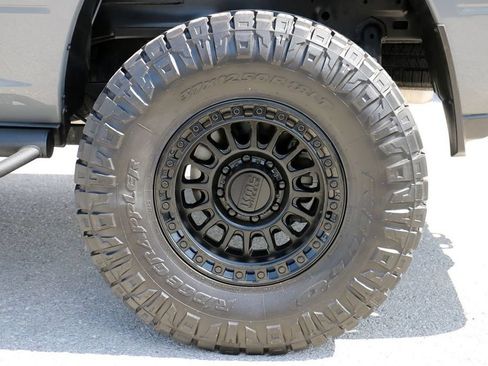 Used 2026 RAM 2500 Laramie w/ Night Edition AWD/4WD image 8