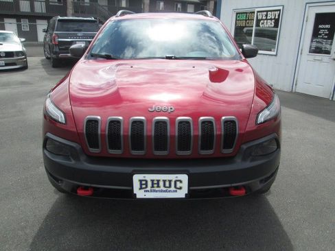 Used 2014 Jeep Cherokee Trailhawk w/ Technology Group AWD/4WD image 2