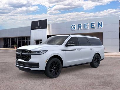 New 2026 Lincoln Navigator L Reserve w/ Jet Appearance Package