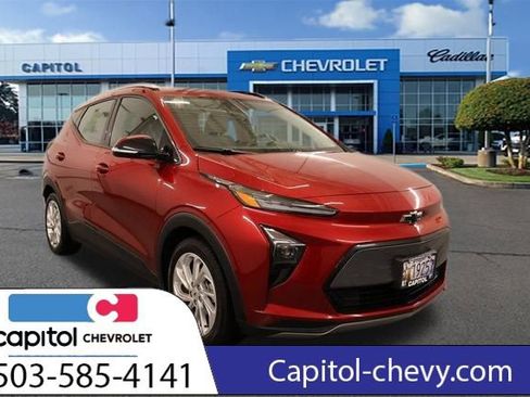 Used 2023 Chevrolet Bolt EUV LT w/ Driver Confidence Package image 1