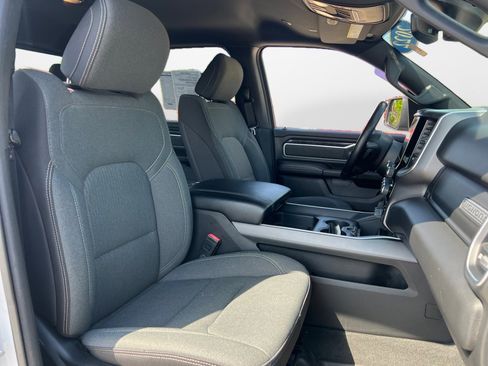 Used 2022 RAM 1500 Big Horn image 9