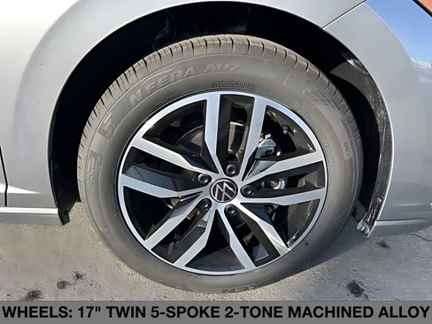 New 2026 Volkswagen Jetta SE image 10