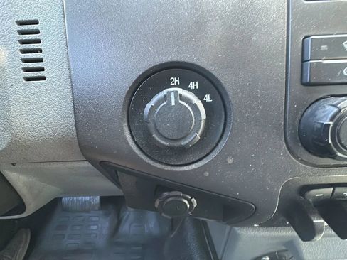 Used 2012 Ford F350 XL w/ PWR Equipment Group AWD/4WD image 12