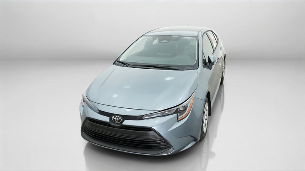 New 2027 Toyota Corolla LE FWD image 3