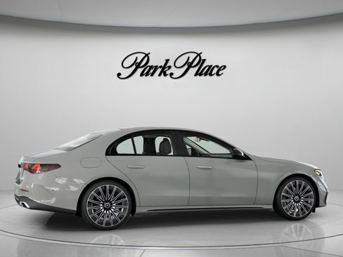 Used 2026 Mercedes-Benz E 350 Sedan image 23