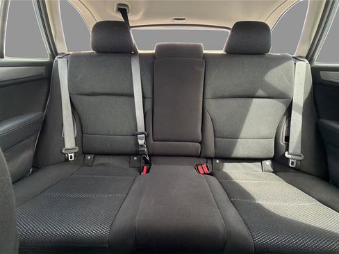 Used 2019 Subaru Outback 2.5i Premium w/ Protection Package #1 AWD/4WD image 14