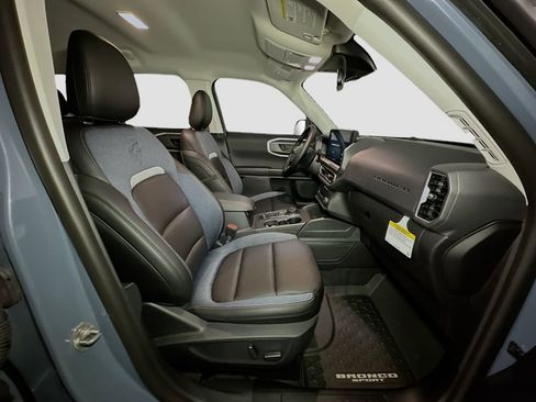 New 2025 Ford Bronco Sport Outer Banks w/ Outer Banks Tech Package+ AWD/4WD image 34