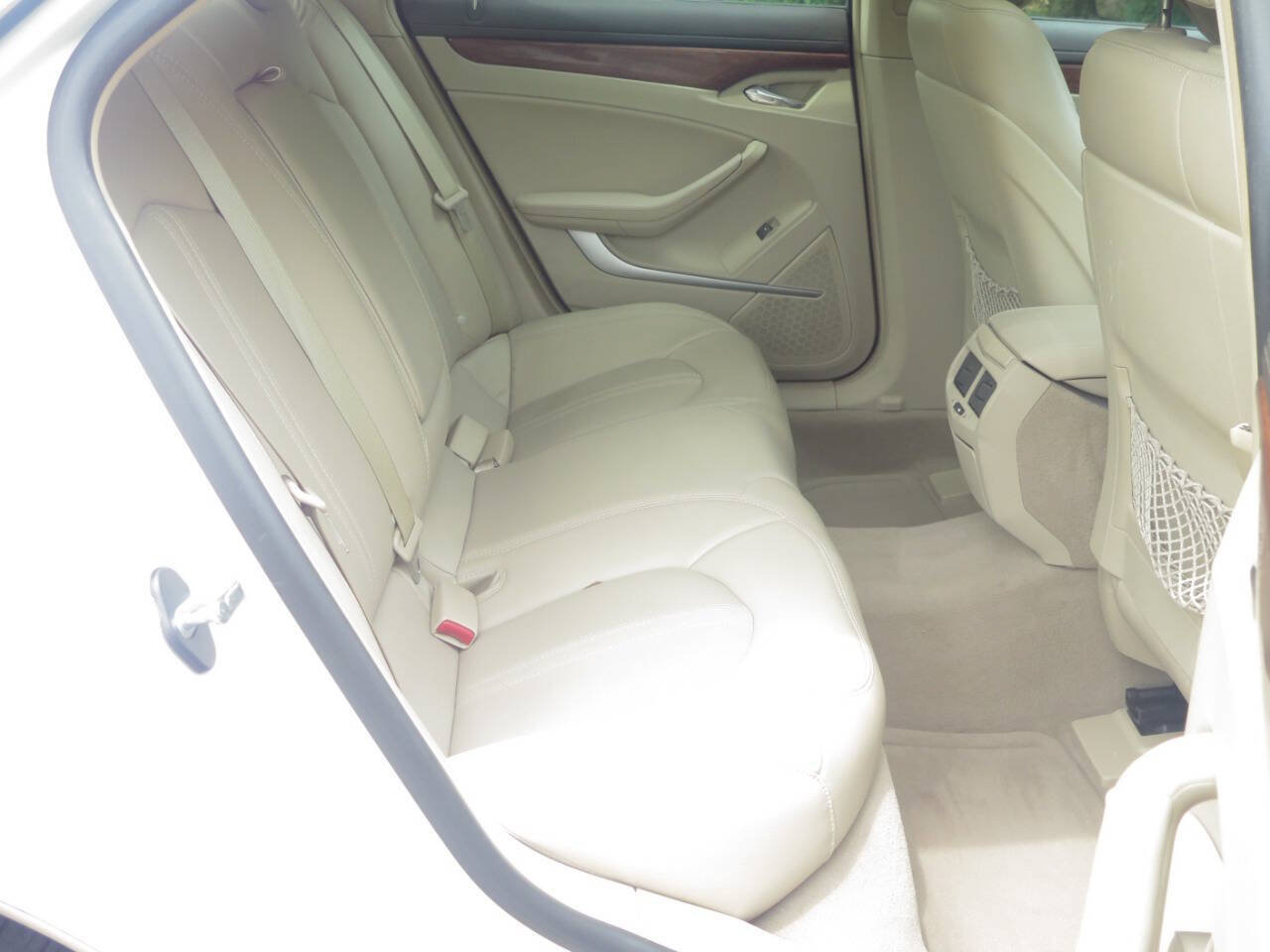Used 2011 Cadillac CTS Luxury AWD/4WD image 9