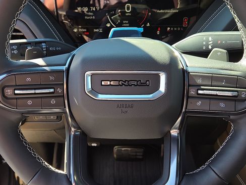 New 2026 GMC Yukon Denali Ultimate image 13