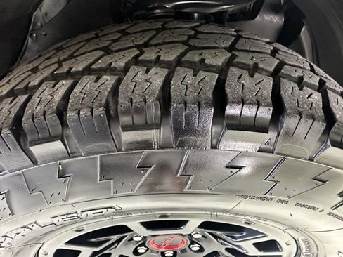 Used 2024 Toyota 4Runner SR5 Premium image 27