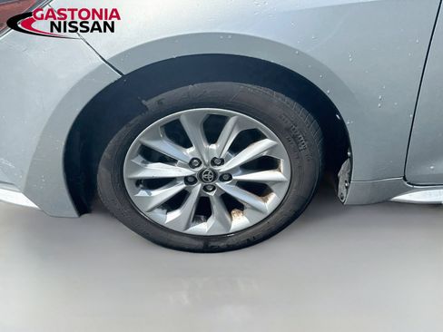 Used 2021 Toyota Corolla LE w/ LE Convenience Package FWD image 33