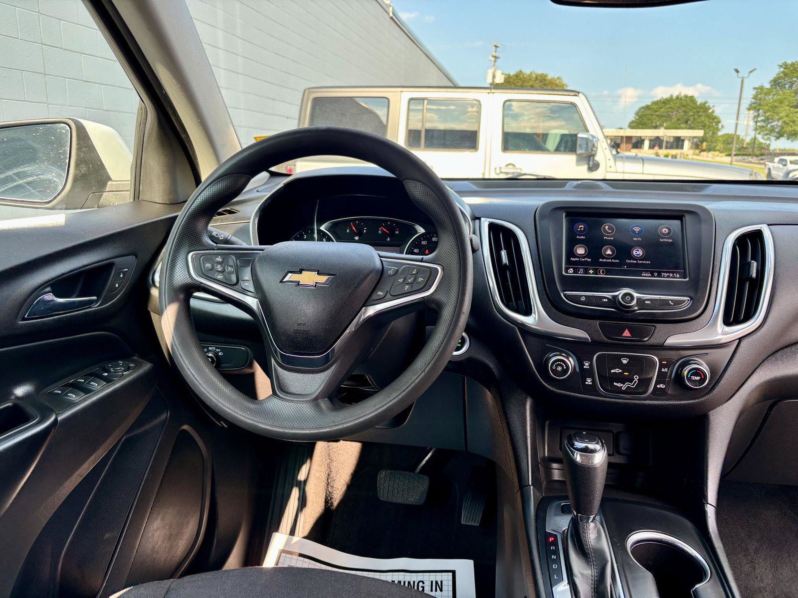 Used 2020 Chevrolet Equinox LT AWD/4WD image 3