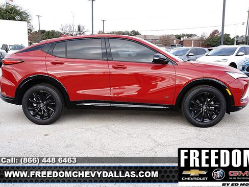 New 2026 Buick Envista Sport Touring image 8