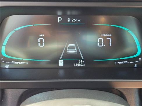 Certified 2025 Hyundai Elantra Sport FWD image 12