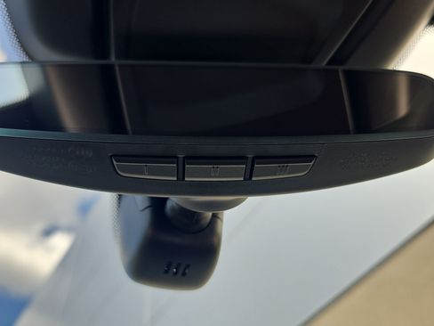 Certified 2025 Porsche Panamera Turbo AWD/4WD image 28