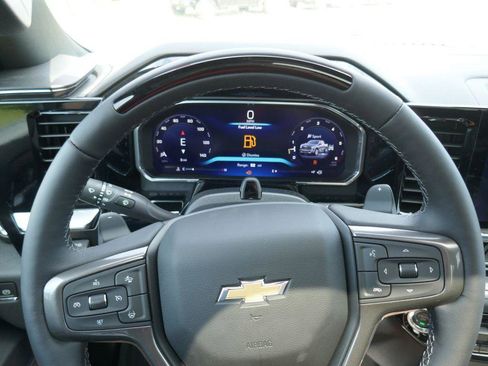 New 2026 Chevrolet Silverado 1500 High Country AWD/4WD image 22