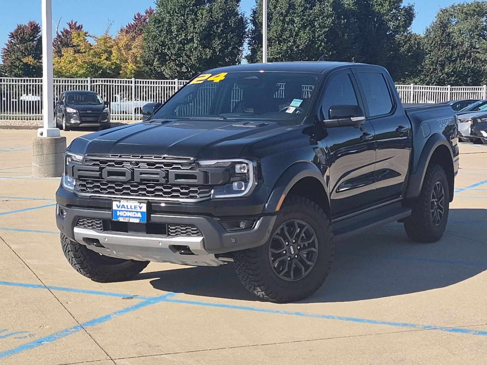 Used 2024 Ford Ranger Raptor AWD/4WD image 2