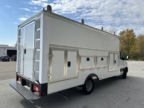 New 2023 Mercedes-Benz Sprinter 3500 image 6