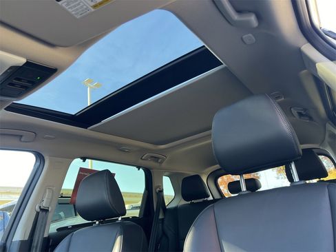 Certified 2025 Nissan Rogue SL w/ Tech Package image 23