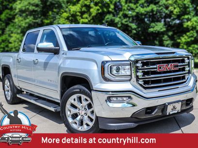 Used 2017 GMC Sierra 1500 SLT w/ SLT Preferred Package