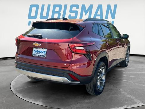 Used 2025 Chevrolet Trax LT w/ Driver Confidence Package FWD image 6