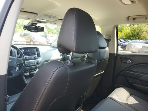 Certified 2019 Chevrolet Colorado Z71 AWD/4WD image 9