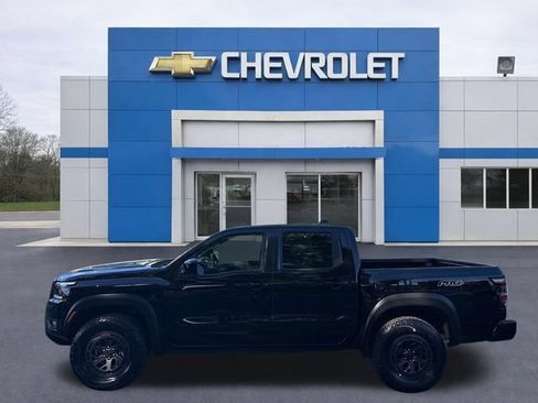 Used 2026 Nissan Frontier PRO-4X AWD/4WD image 4