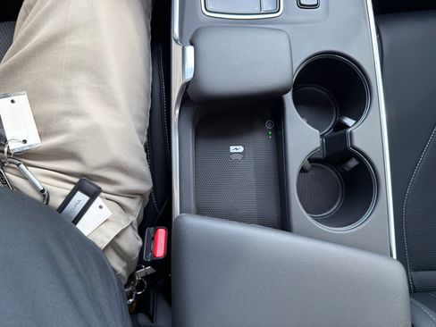 Used 2025 Acura TLX w/ Technology Package image 33