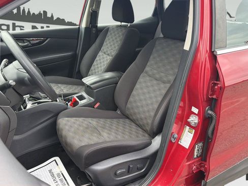 Used 2019 Nissan Rogue Sport SV AWD/4WD image 11