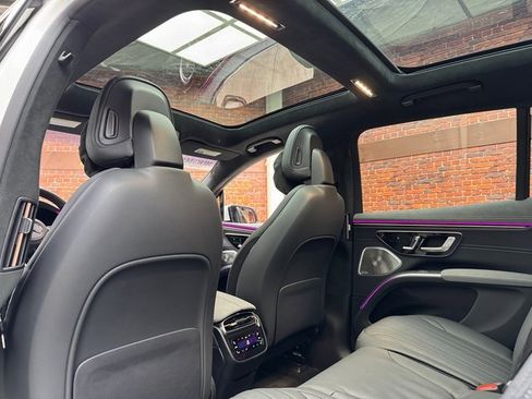 Certified 2023 Mercedes-Benz EQS 580 4MATIC SUV image 24