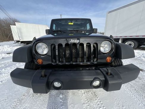 Used 2013 Jeep Wrangler Sport image 29