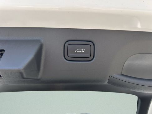 New 2026 Hyundai Kona Limited FWD image 16