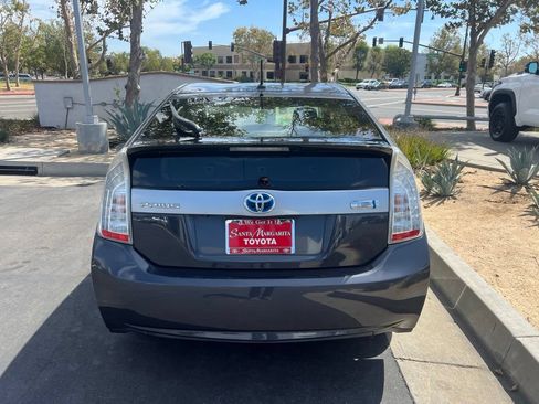 Used 2012 Toyota Prius Prime Plug-In Hybrid FWD image 3